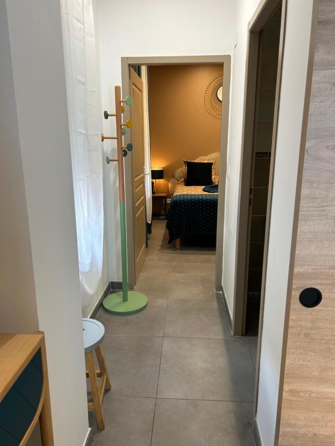 נרבון La Corsa Chambre Familiale Deluxe מראה חיצוני תמונה